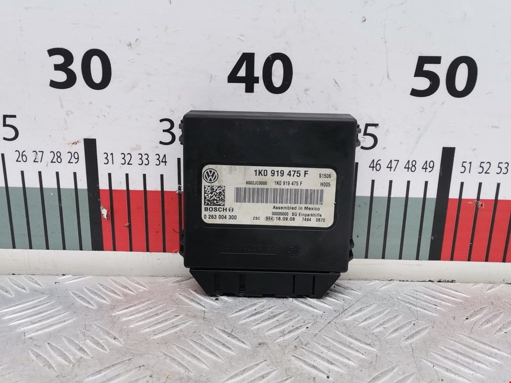 Блок управления парктрониками VOLKSWAGEN Eos 2006-2015