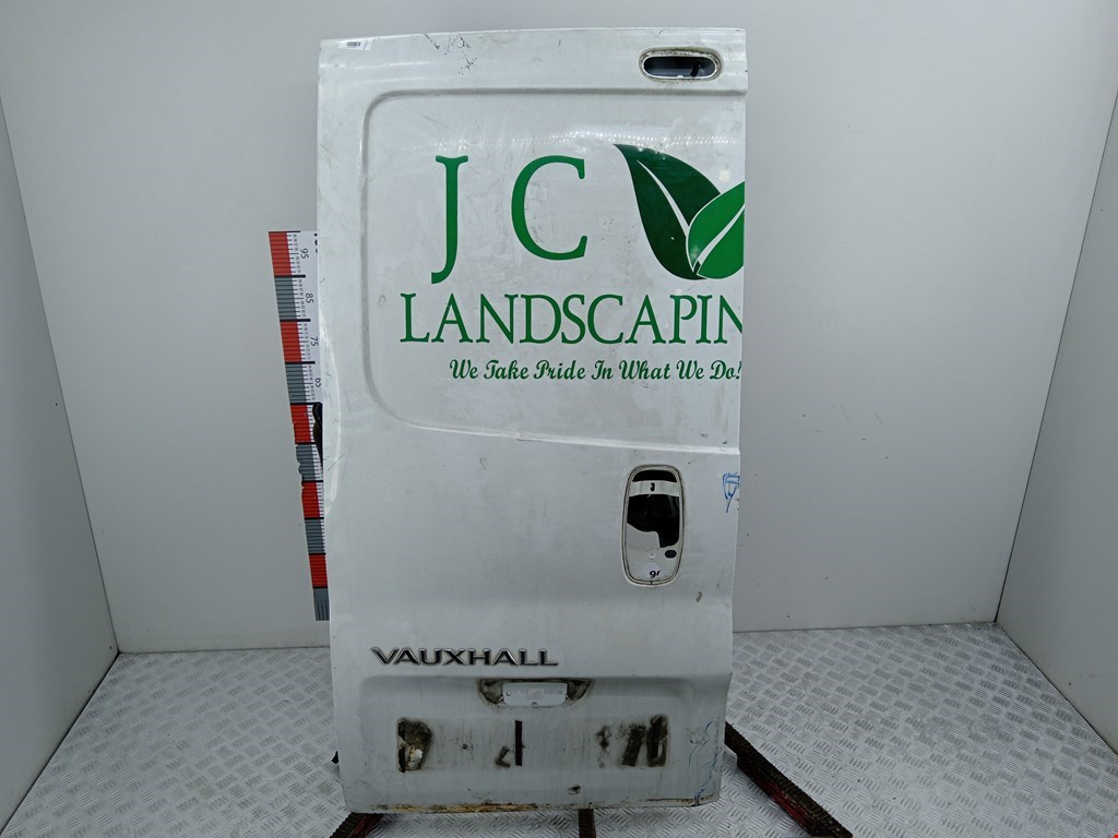 Дверь задняя левая OPEL Vivaro A 2001-2014