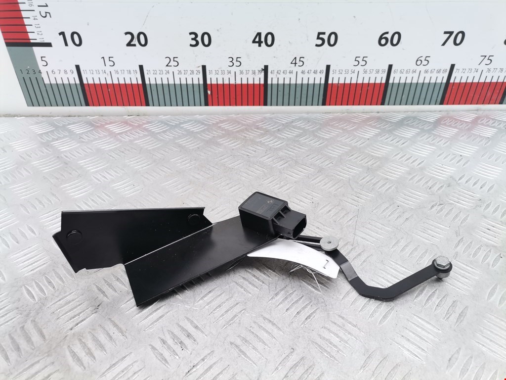 Датчик угловой (положения крышки багажника) BMW 7-Series (E65/E66) (2001-2008)