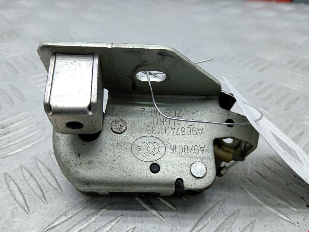 Замок двери распашной левой Mercedes Sprinter 2 (W906) (2006-2016)