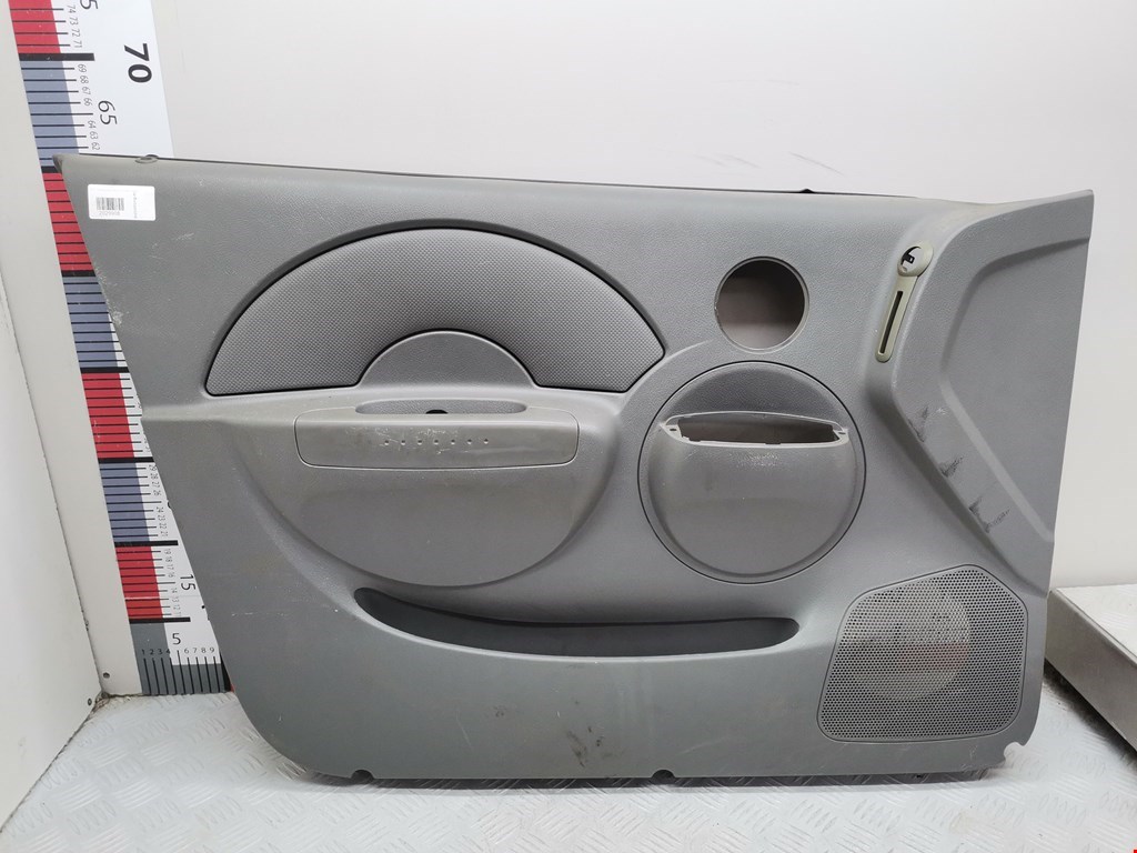 Обшивка двери передняя левая DAEWOO Kalos 2002-2006