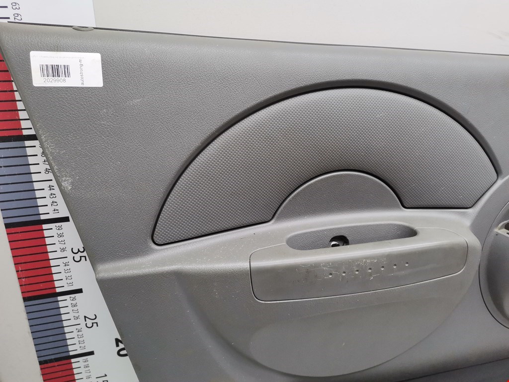 Обшивка двери передняя левая DAEWOO Kalos 2002-2006