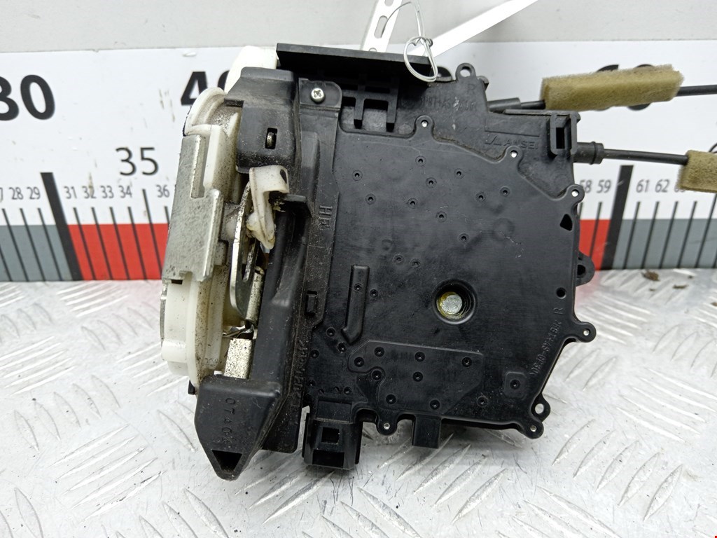 Замок двери передней правой CITROEN C-Crosser 2007-2013