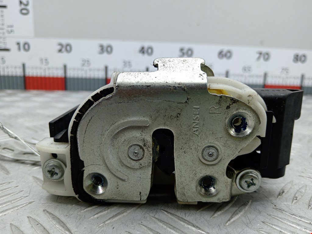 Замок двери передней правой CITROEN C-Crosser 2007-2013