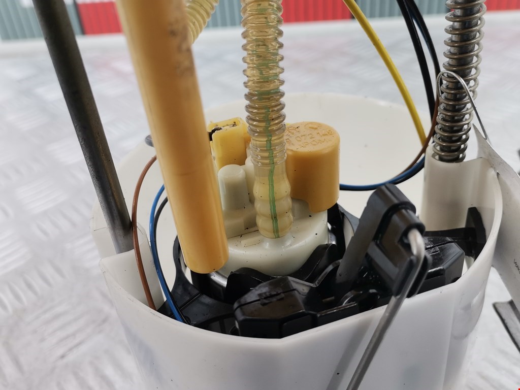 Насос топливный (электрический) VOLKSWAGEN Eos 2006-2015