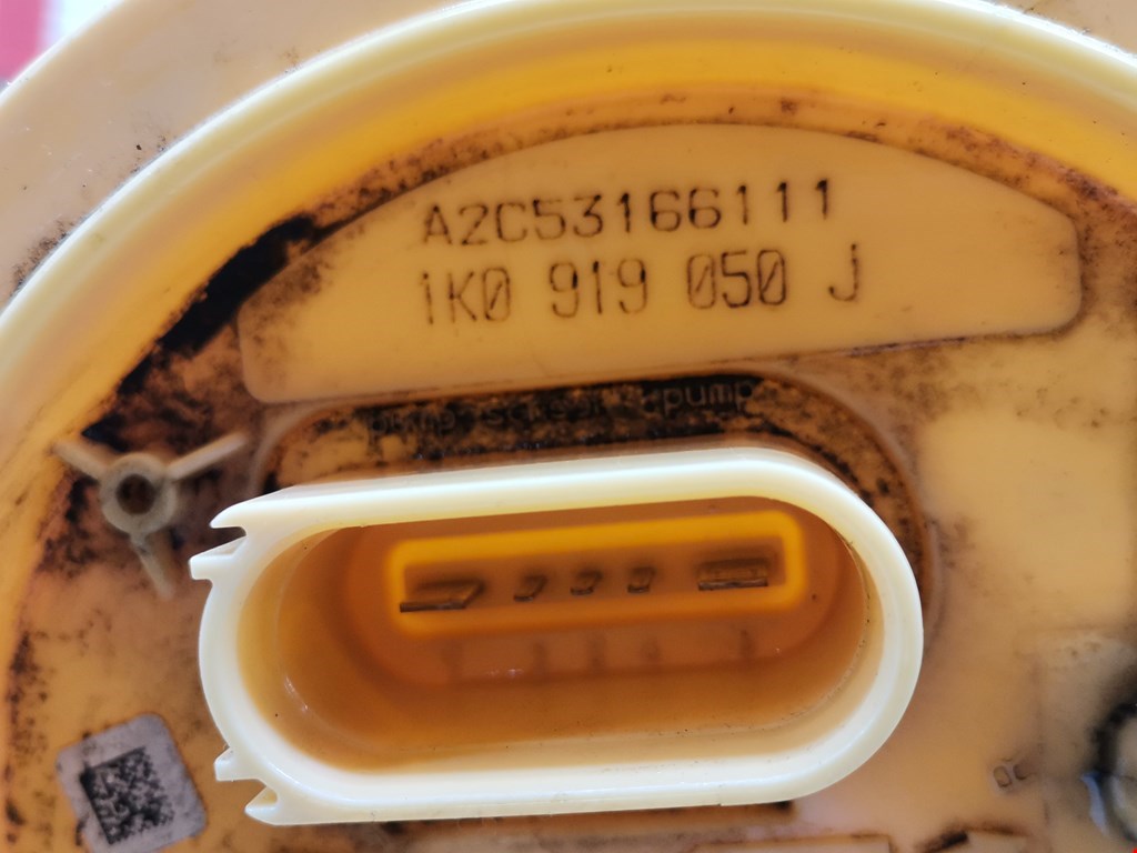 Насос топливный (электрический) VOLKSWAGEN Eos 2006-2015