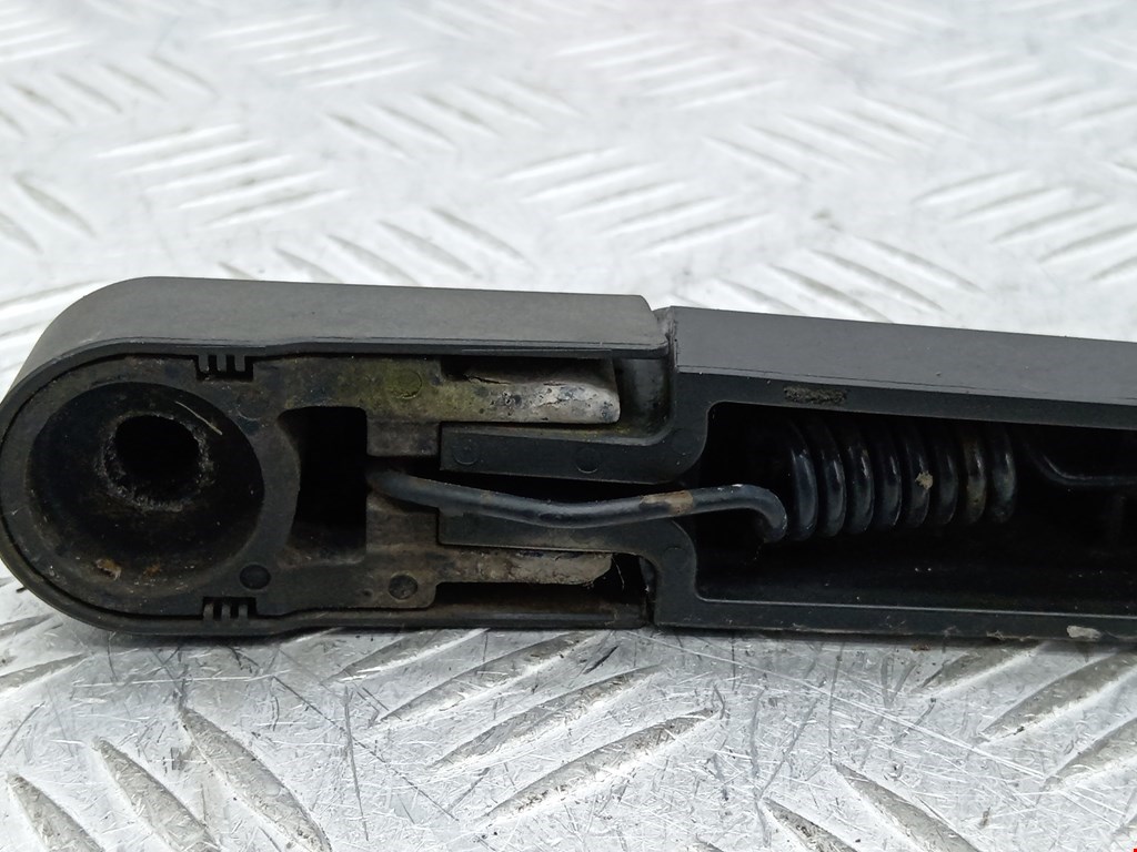 Поводок дворника задний (заднего) OPEL Astra J 2009-2017