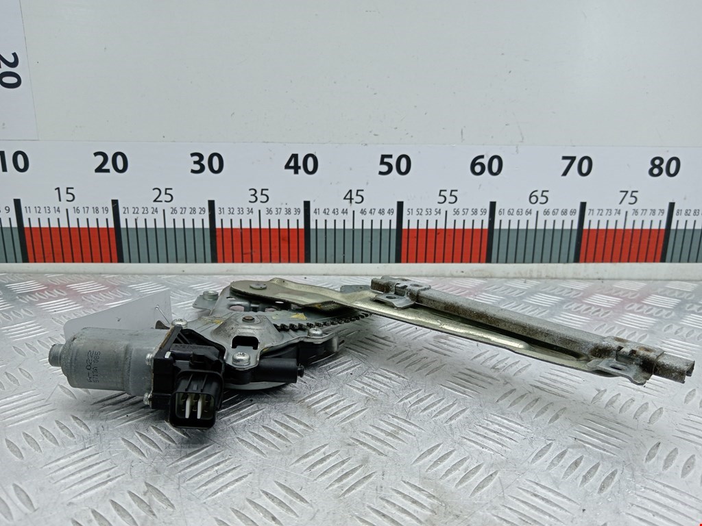 Стеклоподъемник задний правый CITROEN C-Crosser 2007-2013