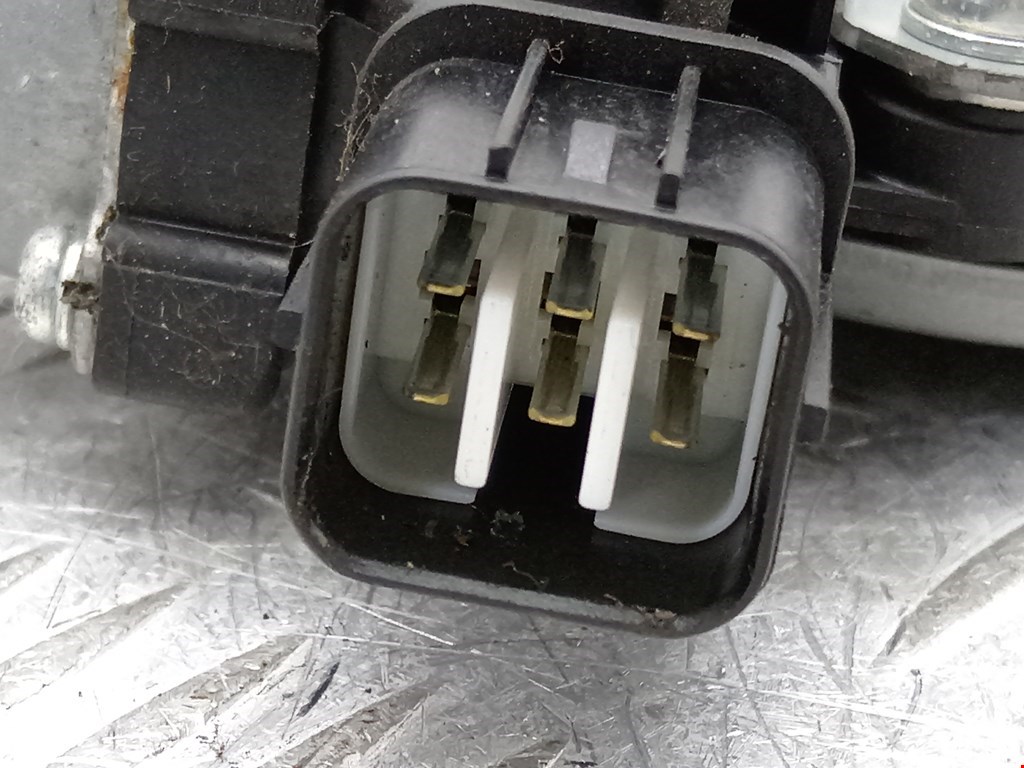 Стеклоподъемник задний правый CITROEN C-Crosser 2007-2013