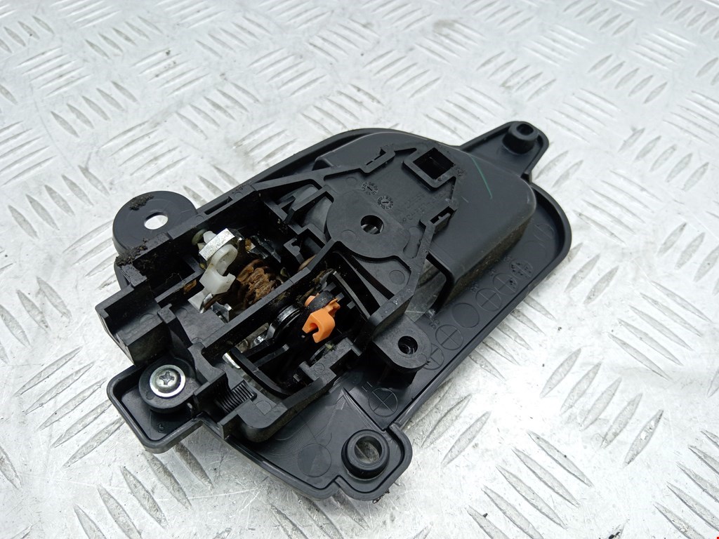 Ручка дверная задняя внутренняя левая CITROEN C-Crosser 2007-2013