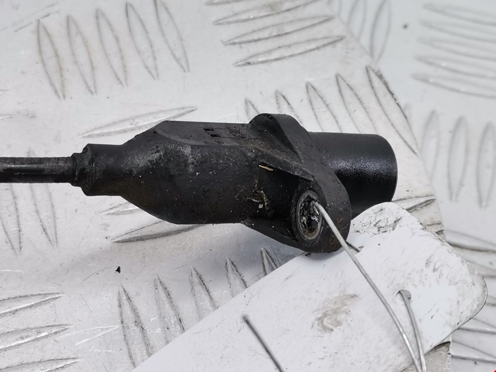 Датчик положения коленвала IVECO EuroCargo II 2003-2008