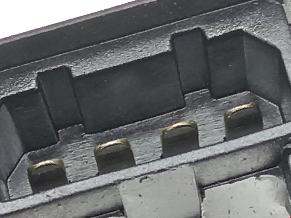 Моторчик стеклоочистителя задний VOLKSWAGEN Touareg 2002-2010