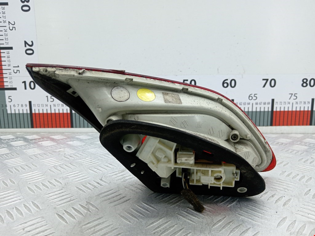 Фонарь задний внутренний правый OPEL Astra J 2009-2017