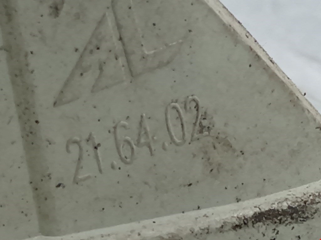 Фонарь задний внутренний правый OPEL Astra J 2009-2017