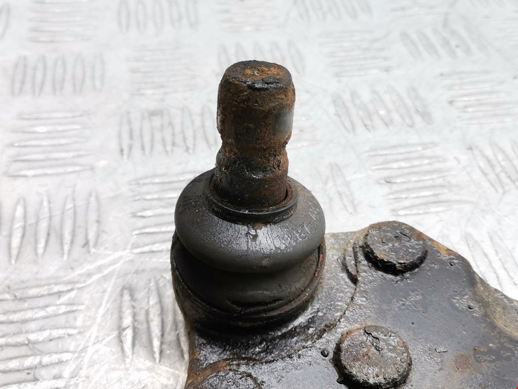 Рычаг передний правый OPEL Astra H/Family 2004-2015