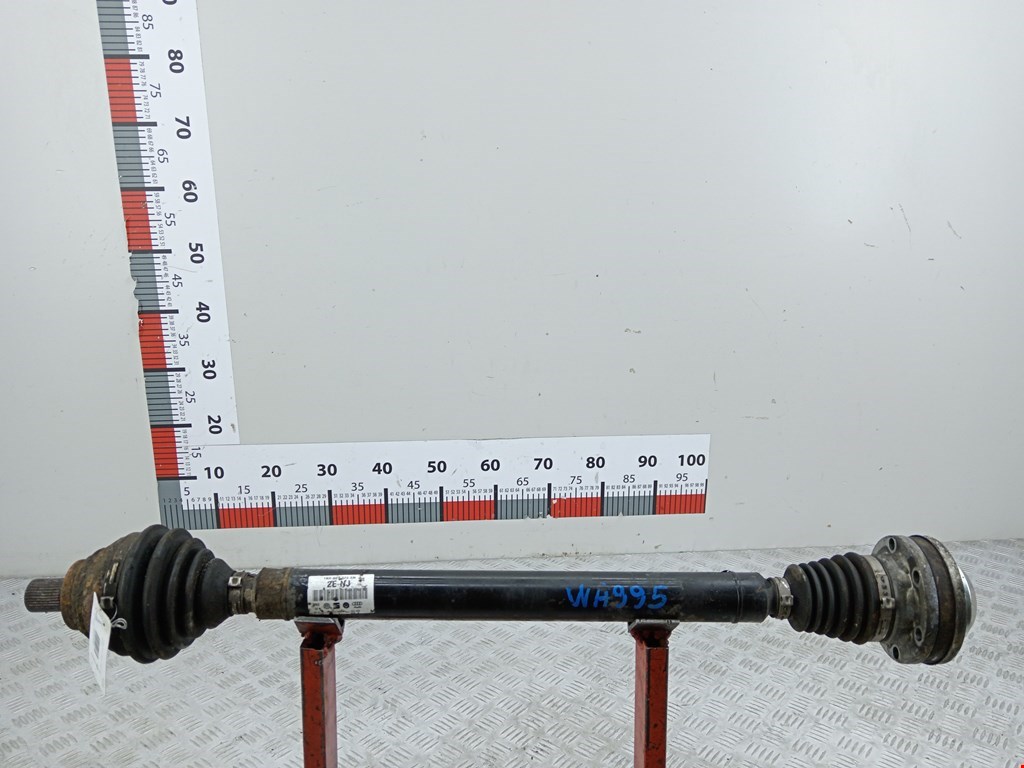 Полуось (привод, приводной вал) передняя правая VOLKSWAGEN Eos 2006-2015