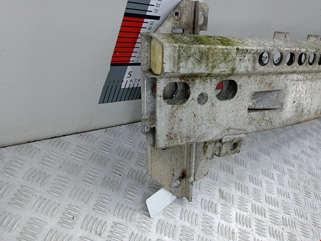 Усилитель переднего бампера (передний) MINI Hatch R50/R53 3-door 2001-2006