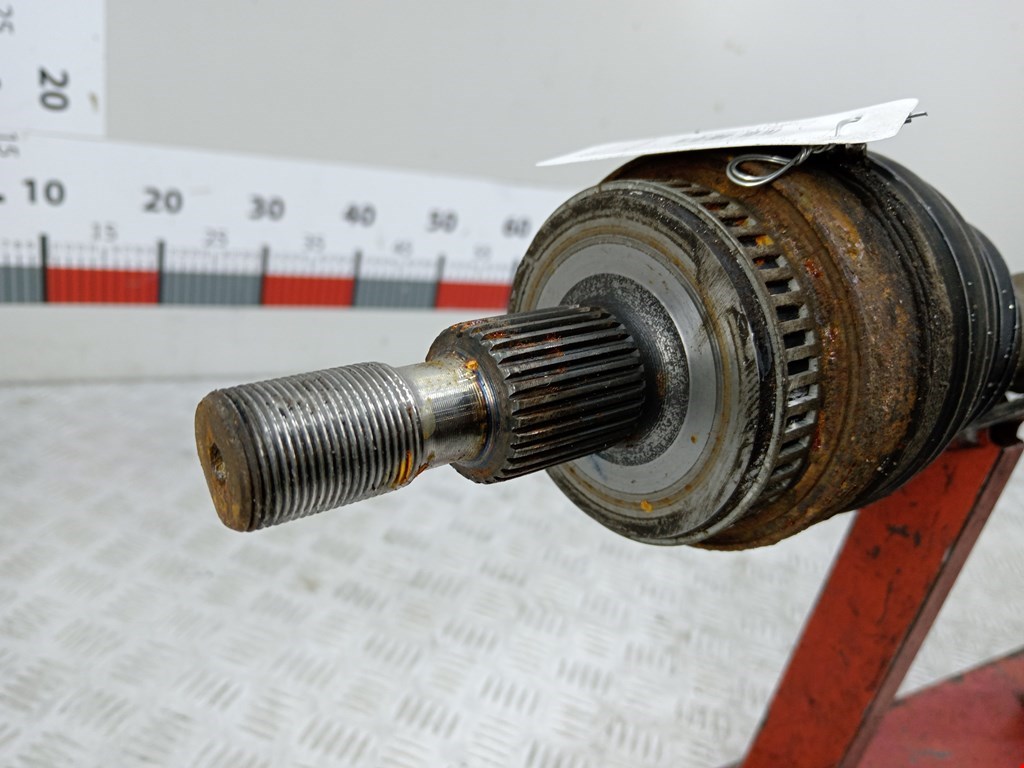 Полуось (привод, приводной вал) передняя правая MERCEDES-BENZ M-Class W163 ML 1997-2005