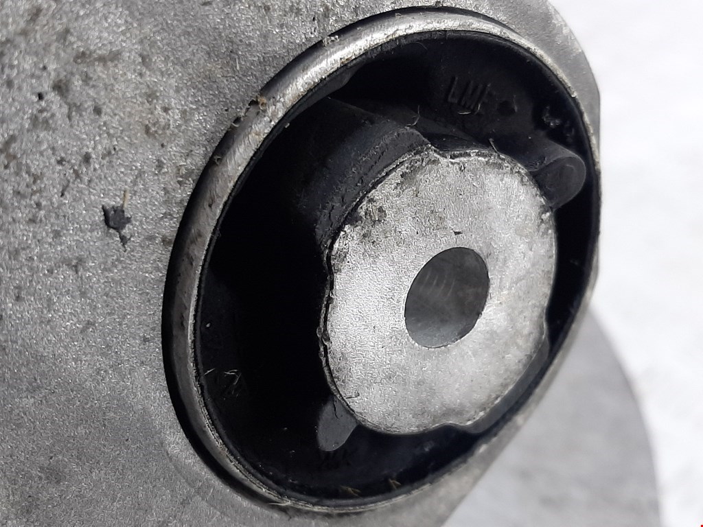 Редуктор переднего моста VOLKSWAGEN Touareg 2002-2010