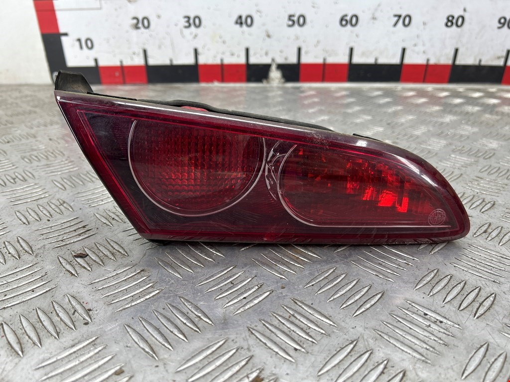 Фонарь крышки багажника левый Alfa Romeo 159 (939) (2005-2011)