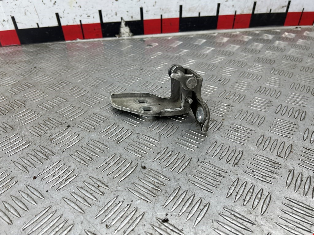 Петля двери передней правой Citroen Jumper (Relay) 3 (2006-2025)