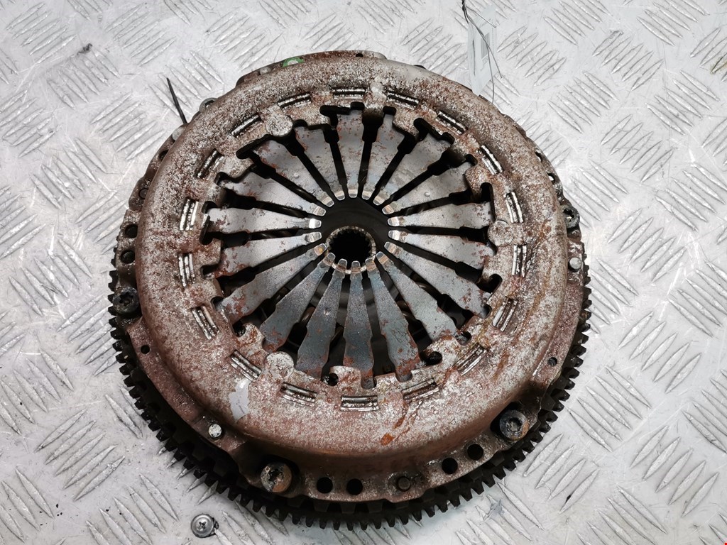 Маховик (демпфер сцепления) Peugeot 206 (1998-2006)