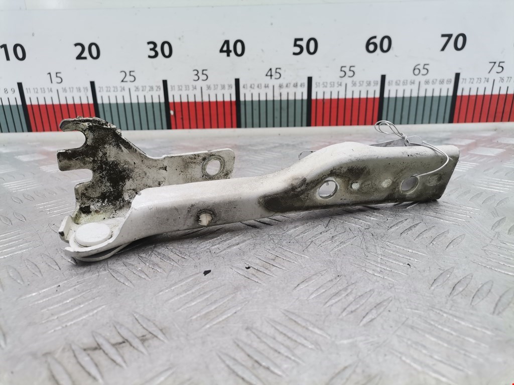 Петля капота левая/правая VOLKSWAGEN Polo V HB 2009-2017