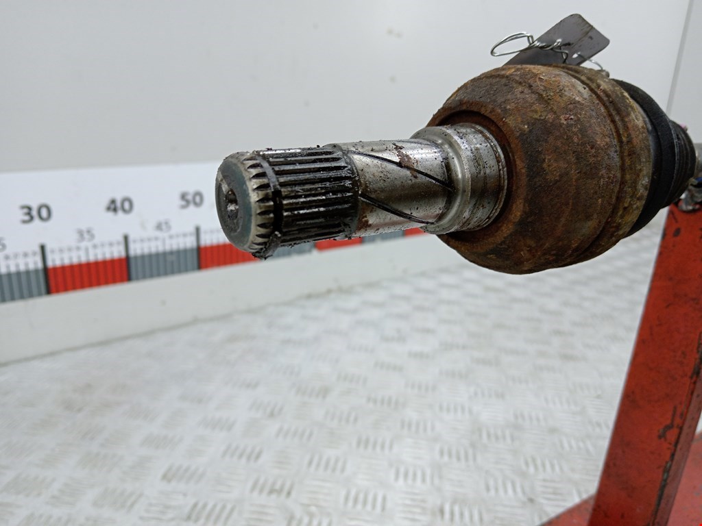 Полуось (привод, приводной вал) задняя левая VOLVO XC90 2002-2014