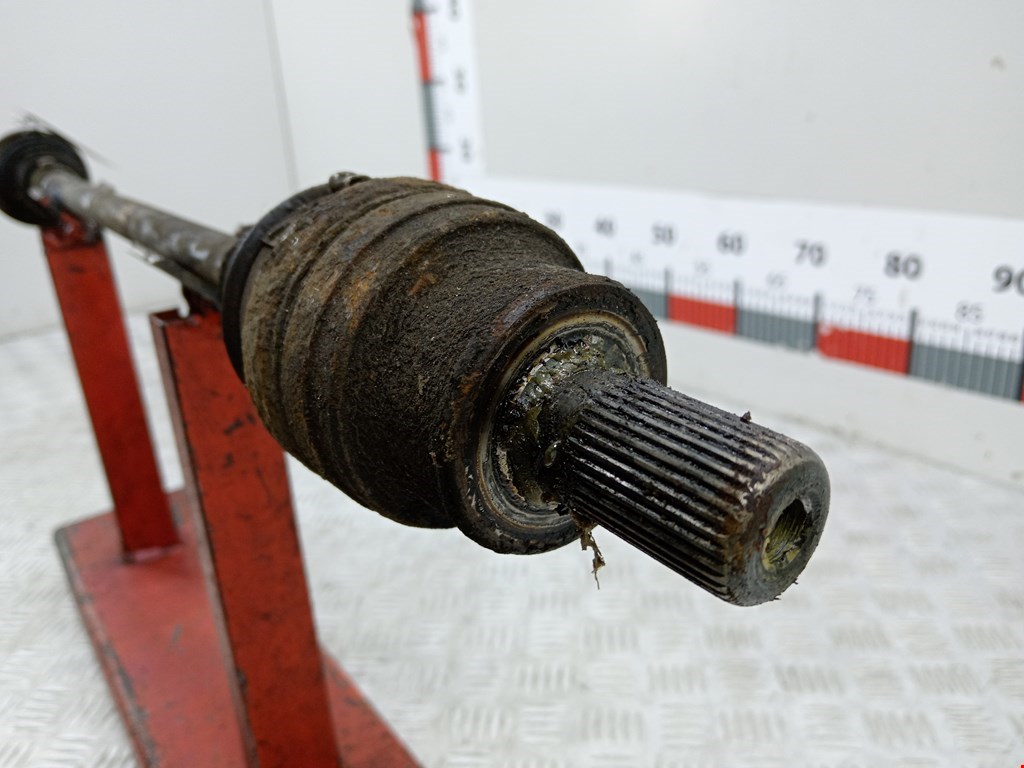 Полуось (привод, приводной вал) задняя левая VOLVO XC90 2002-2014