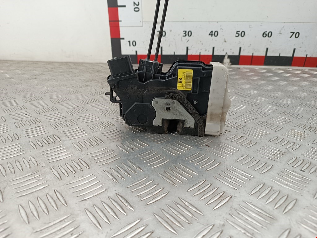 Замок двери передней правой KIA Optima 2010-2016