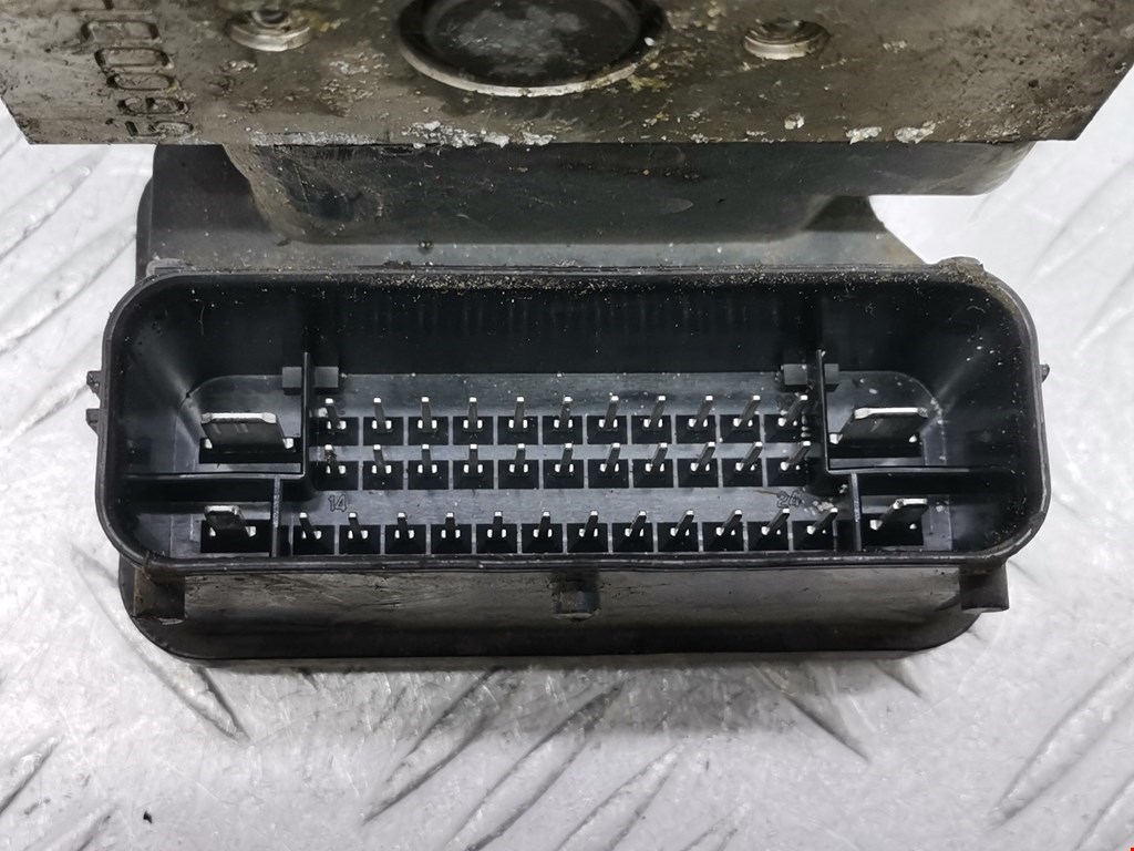 Блок ABS (насос) HYUNDAI i10 2007-2013