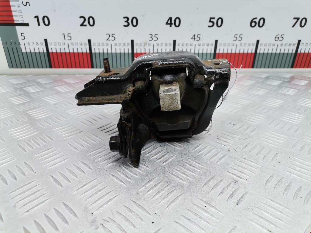 Подушка (опора) крепления КПП Skoda Fabia 2 (5J) (2007-2014)