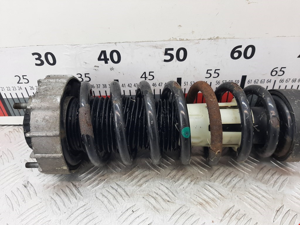 Амортизатор задний правый VOLKSWAGEN Touareg 2002-2010