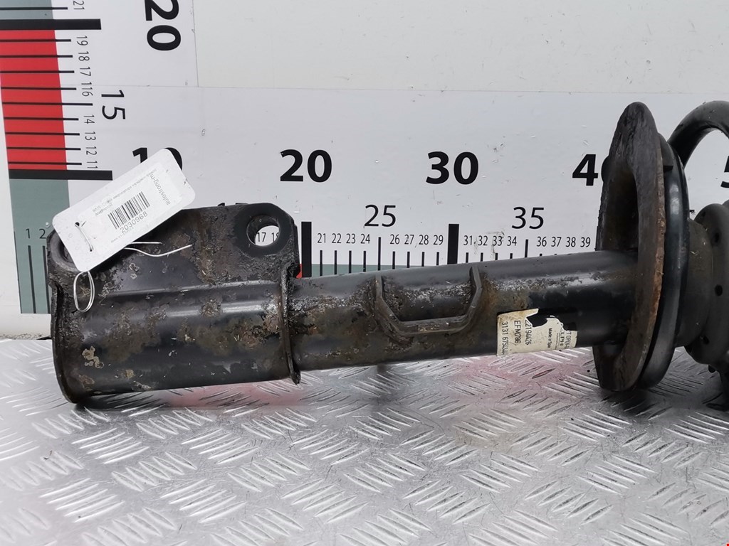 Амортизатор передний правый BMW X5 E53 1999-2006