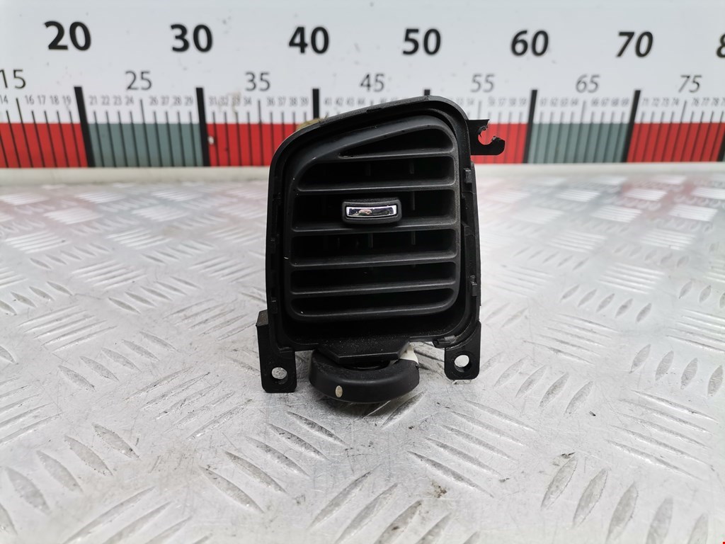 Дефлектор воздушный NISSAN Primera P11 1996-2002