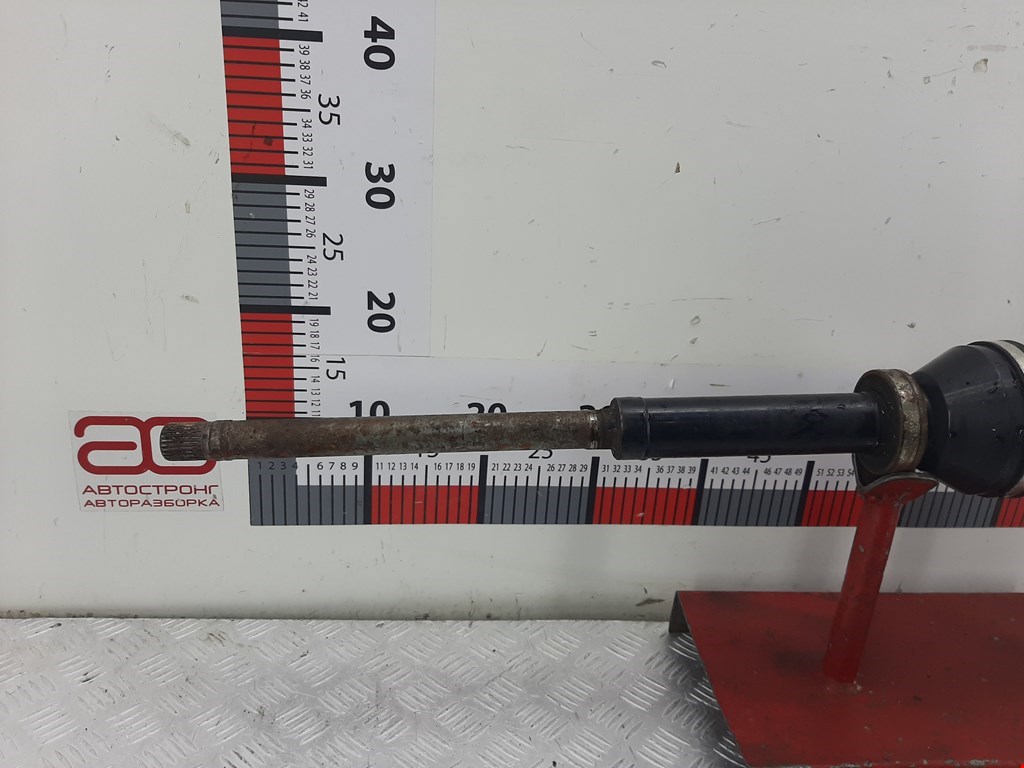 Полуось (привод, приводной вал) передняя правая VOLVO XC90 2002-2014