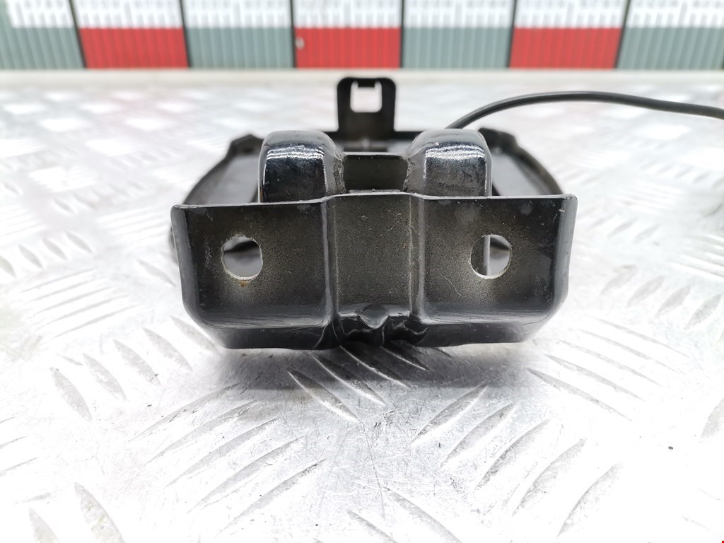 Лючок бензобака CITROEN C-Crosser 2007-2013