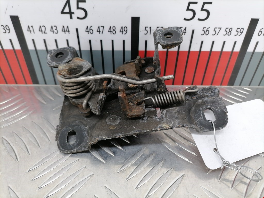 Замок капота AUDI A4 B5 1995-2001