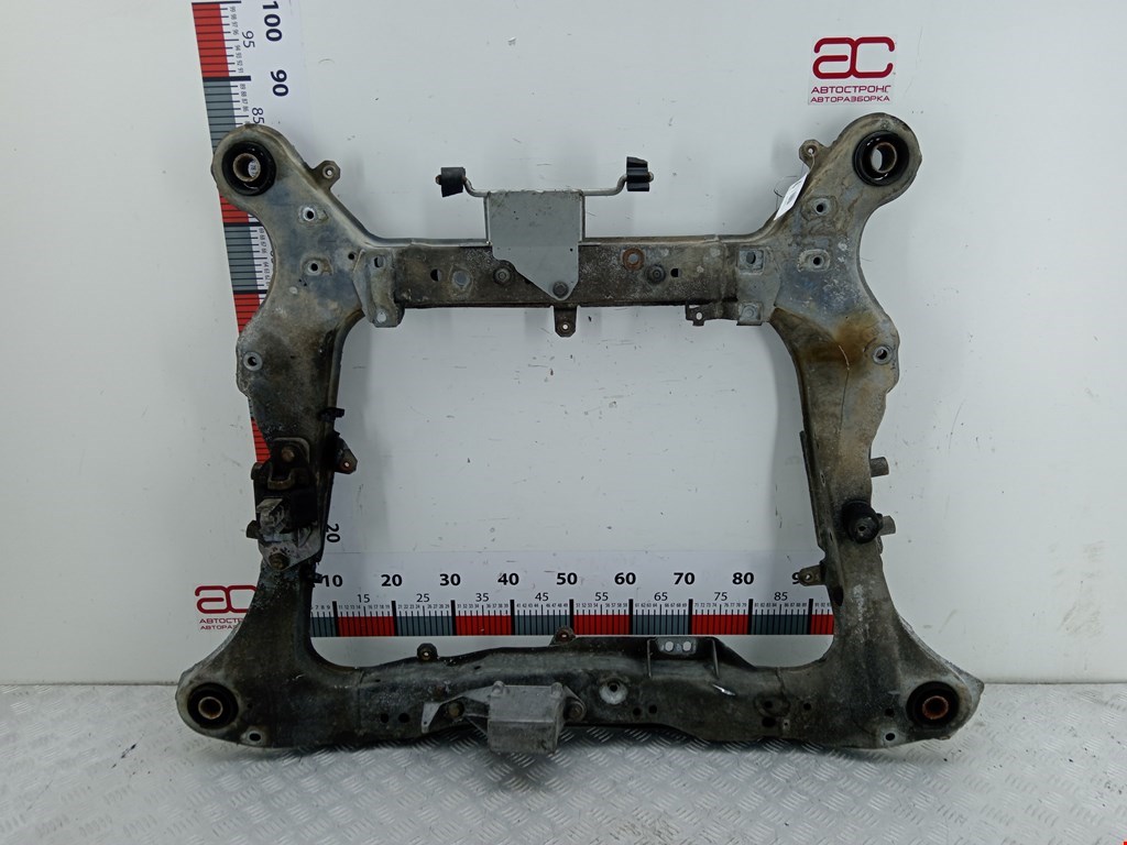 Балка передняя подрамник Volvo XC90 1 (2002-2014)