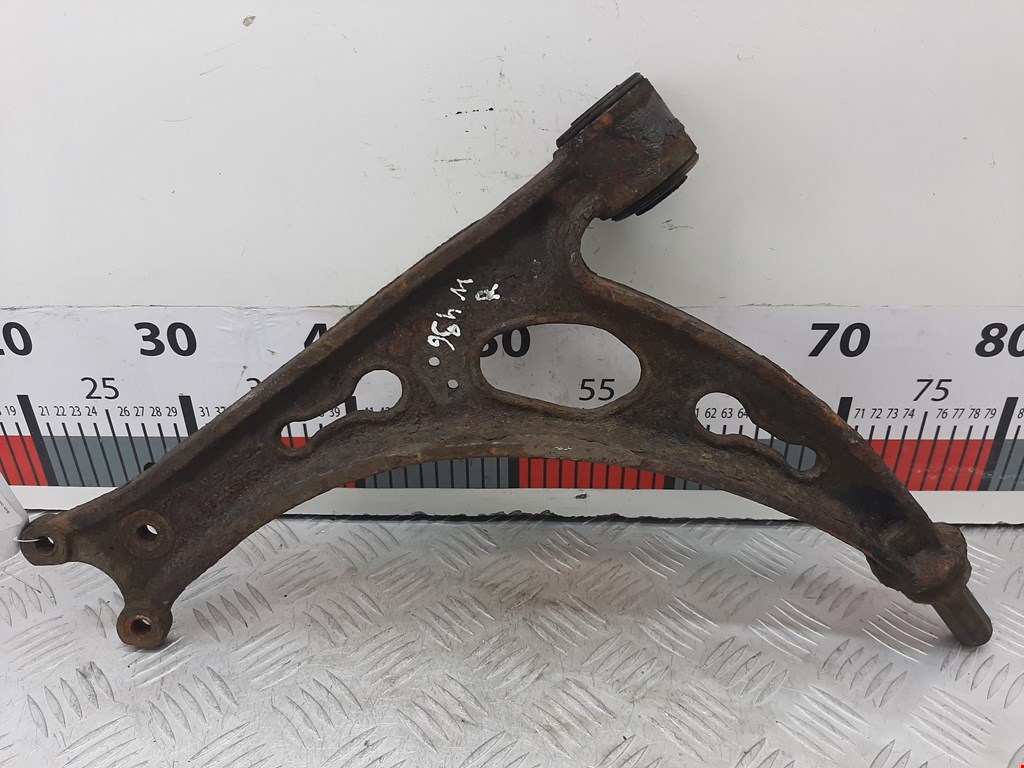 Рычаг передний правый SKODA Octavia A5 1Z- 2004-2013