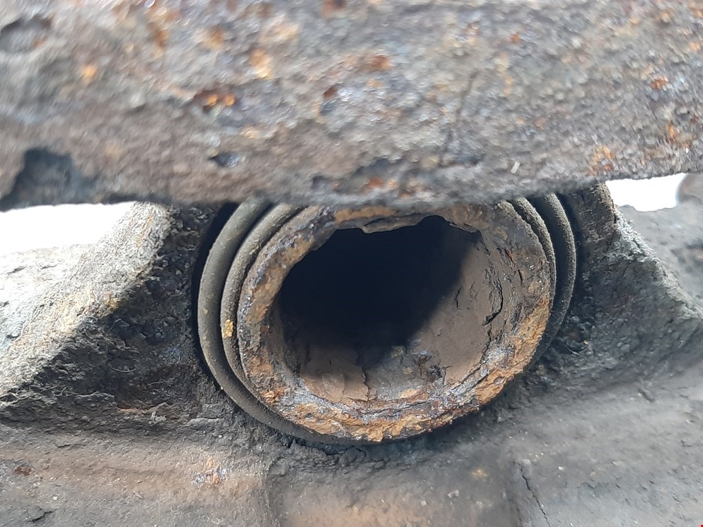 Суппорт задний левый OPEL Frontera B 1998-2004