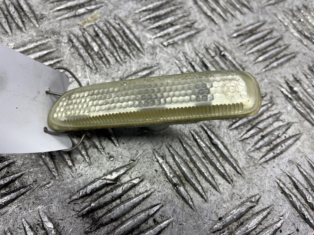 Повторитель указателя поворота правый BMW 3-Series (E46) (1998-2007)