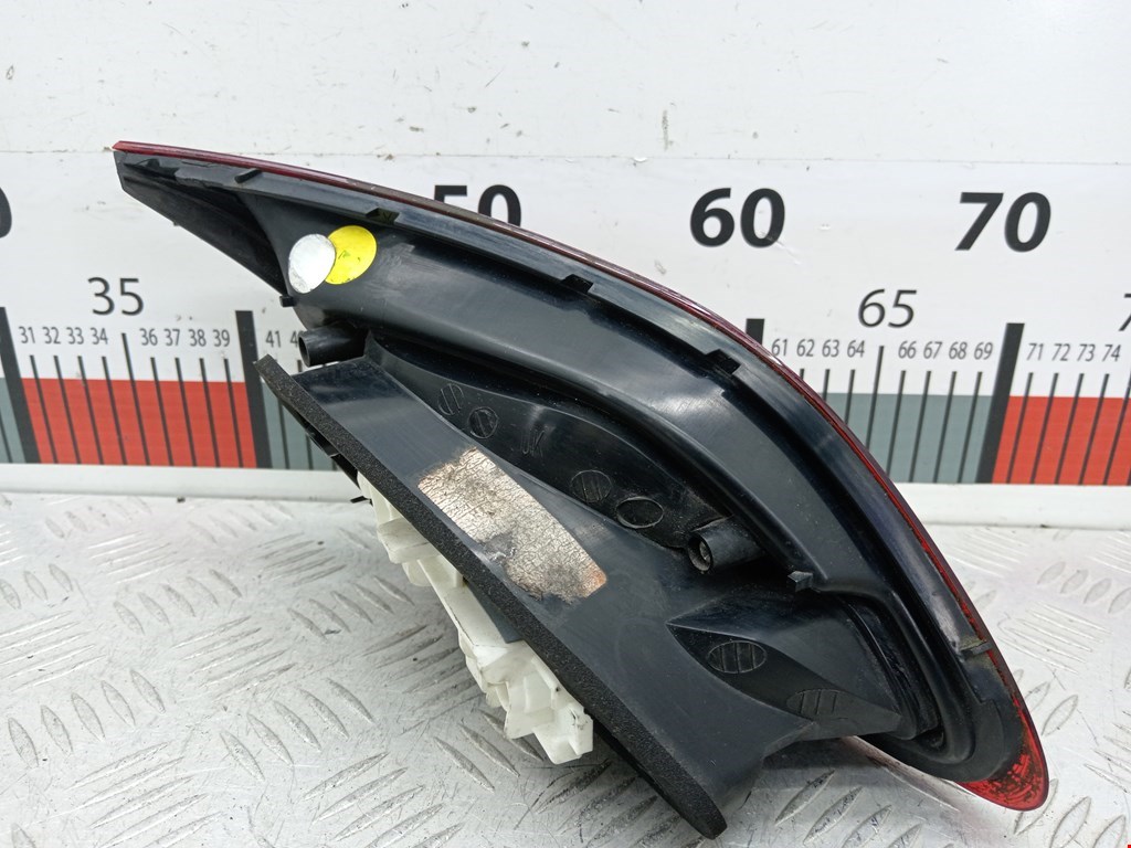 Фонарь задний внутренний правый OPEL Astra J 2009-2017