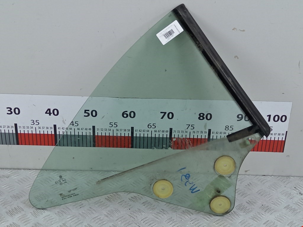 Стекло кузовное глухое правое VOLKSWAGEN Eos 2006-2015