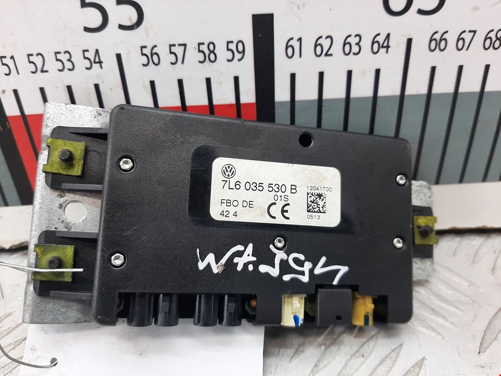 Усилитель антенны VOLKSWAGEN Touareg 2002-2010