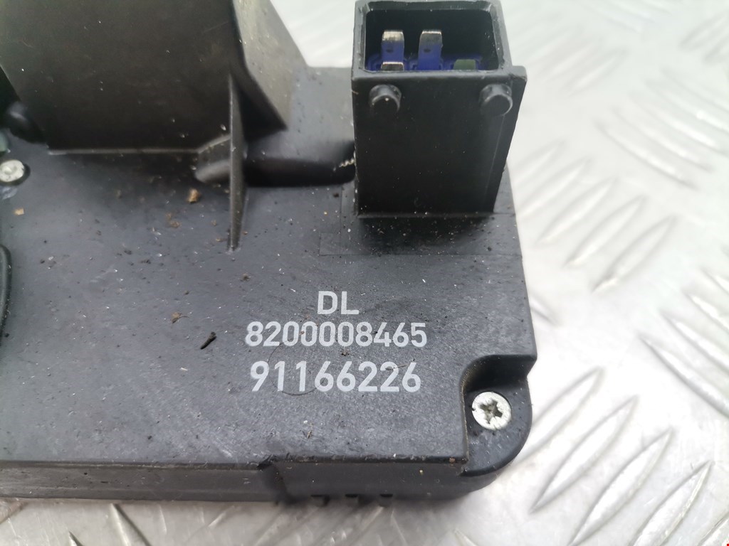 Замок двери сдвижной OPEL Vivaro A 2001-2014