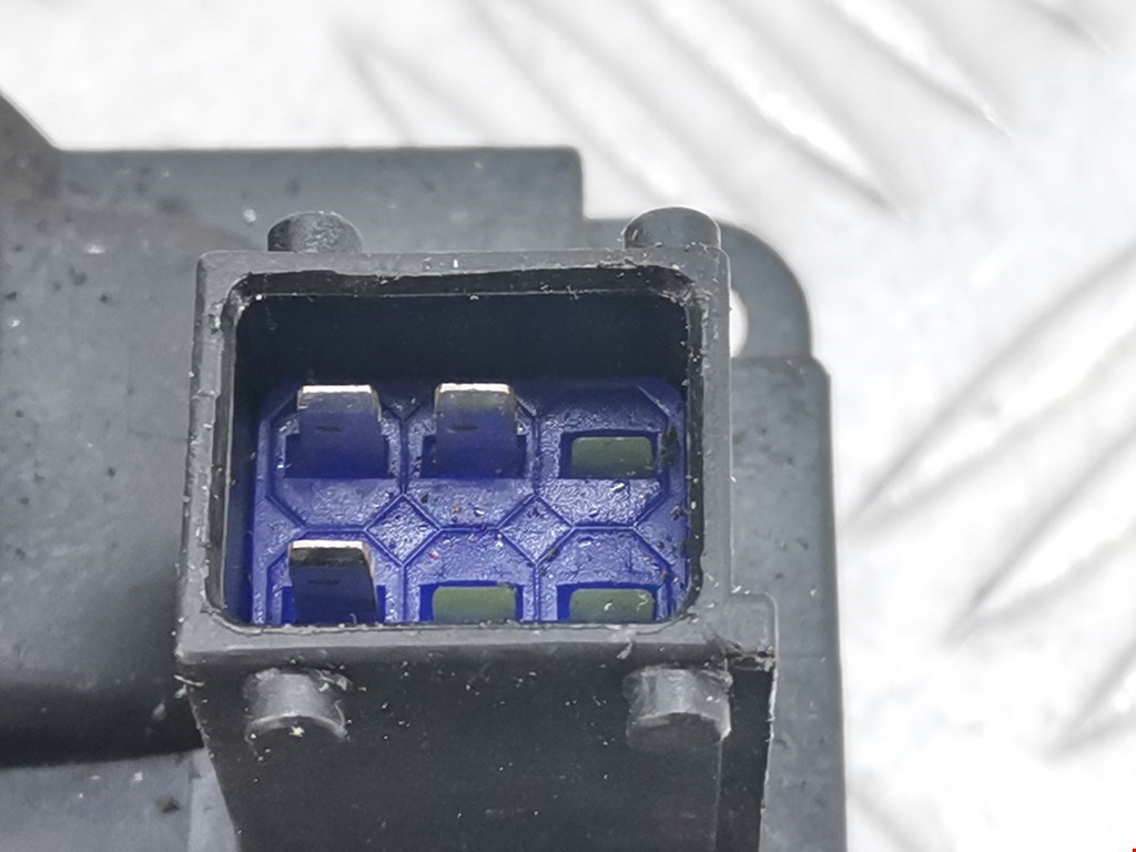 Замок двери сдвижной OPEL Vivaro A 2001-2014