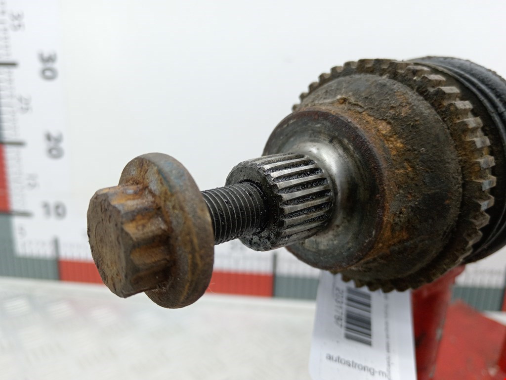 Полуось (привод, приводной вал) передняя левая SMART Fortwo/City W453 2014-н.в.