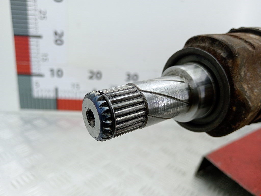 Полуось (привод, приводной вал) передняя правая OPEL Corsa D 2006-2014