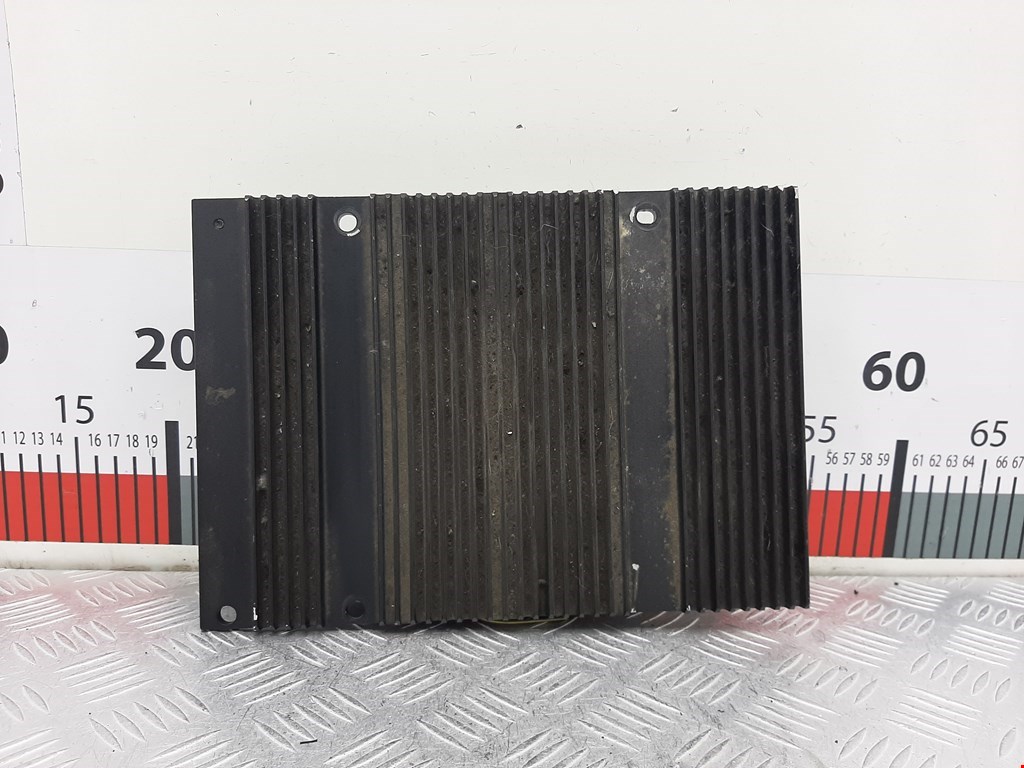 Усилитель акустической системы VOLVO XC90 2002-2014